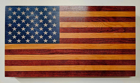 Medium American Flag (10-1/4" x 18-7/8"x1.5")